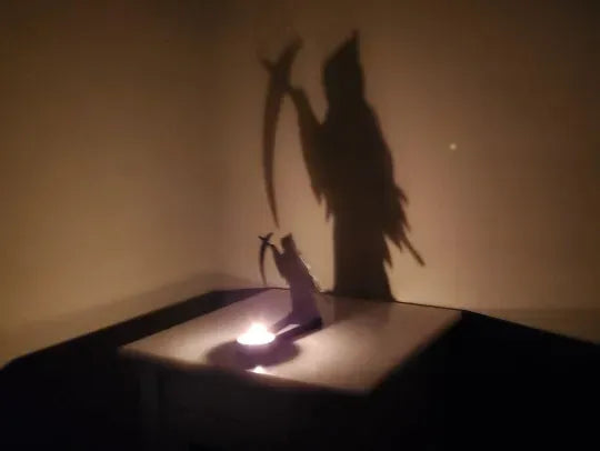 👻Halloween 11 Devil's Shadow Candelabra