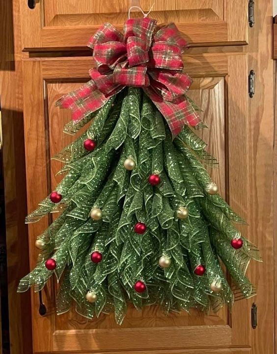 🔥Hot Sale 49% OFF 🎄Handmade Christmas Tree Wreath for Front Door