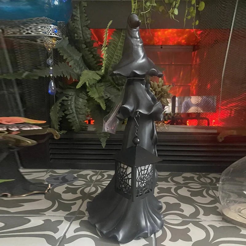 🎃Witch With Lantern Decoration👻