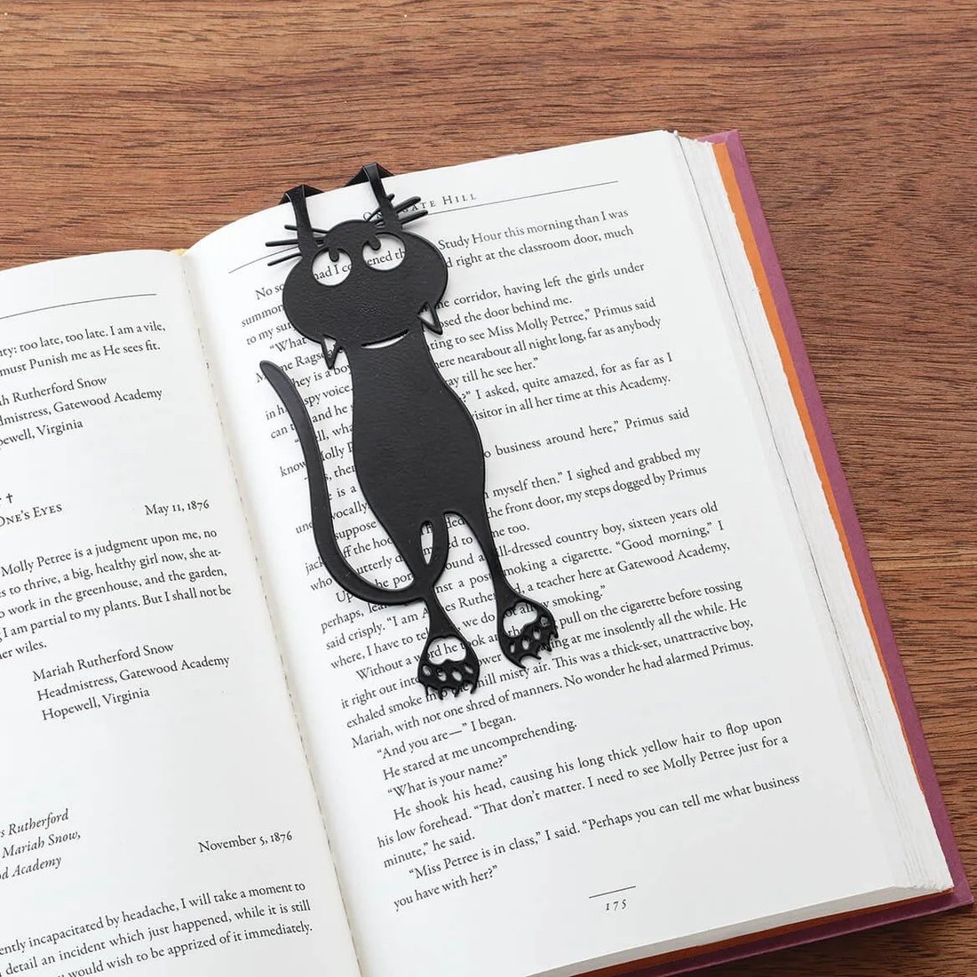 🔥🔥Cutout Black Kitten Bookmark