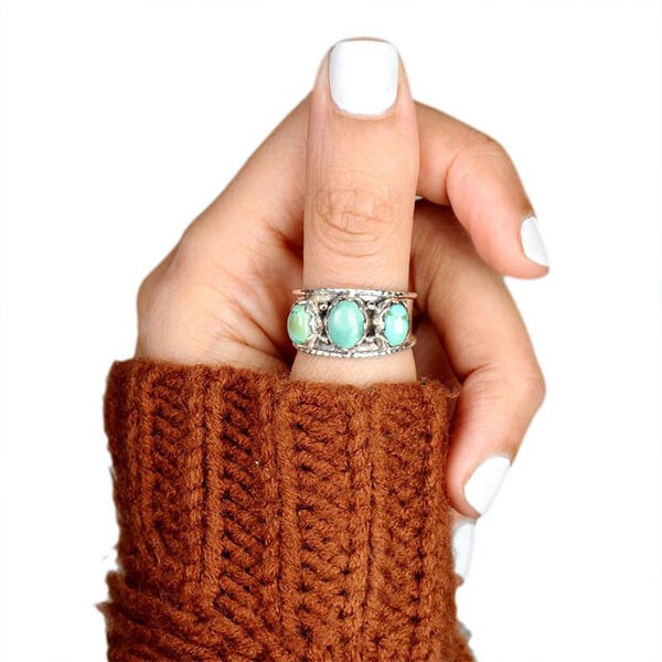 🎁Three Stone Turquoise Ring
