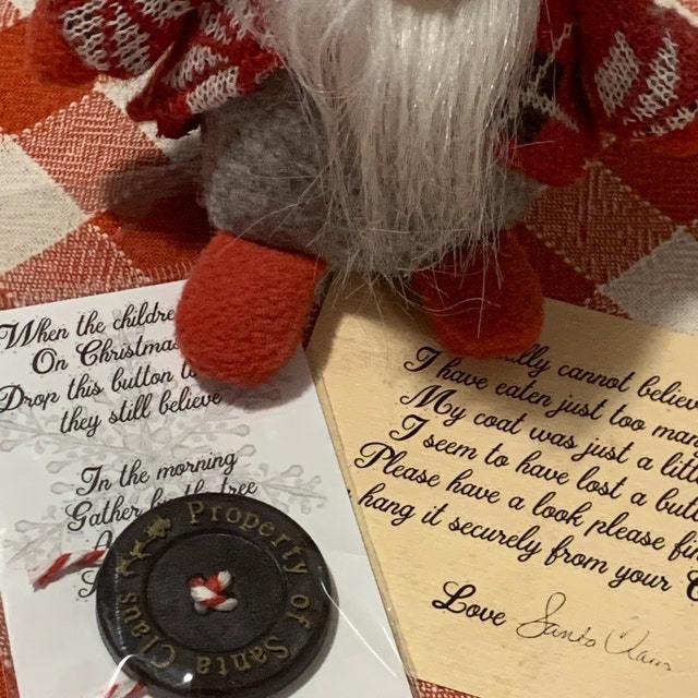 🎅Santa's Lost Button and 🦌Rudolph's lost name tag