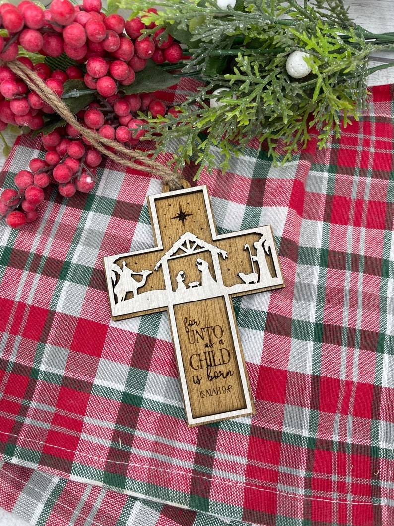 π
2024 Christmas Gift--Cross Nativity Ornament