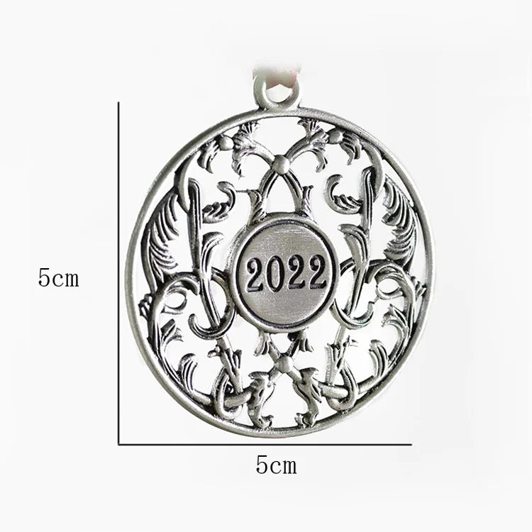 šSolid Pewter Christmas Tree Ornamentš„