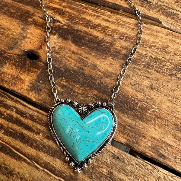 šHeart-Shaped Turquoise Necklace Gift
