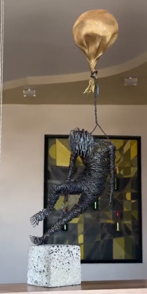 š„Handmade Iron Art Sculpture