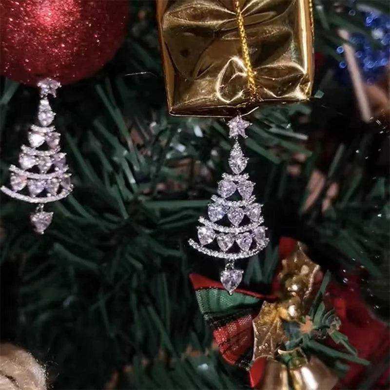 đShiny Christmas Tree Earrings