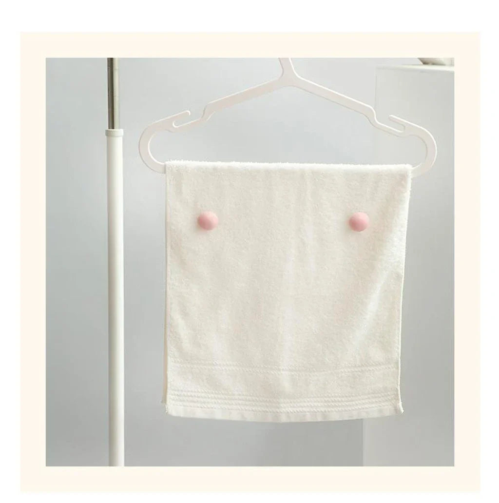 Duvet Cover Holding Clip