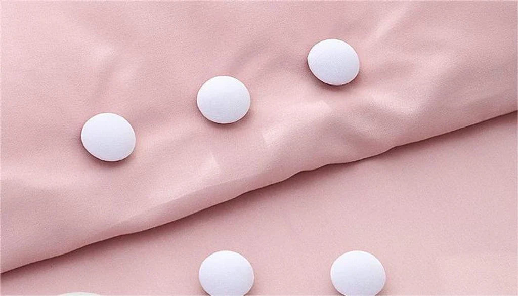 Duvet Cover Holding Clip