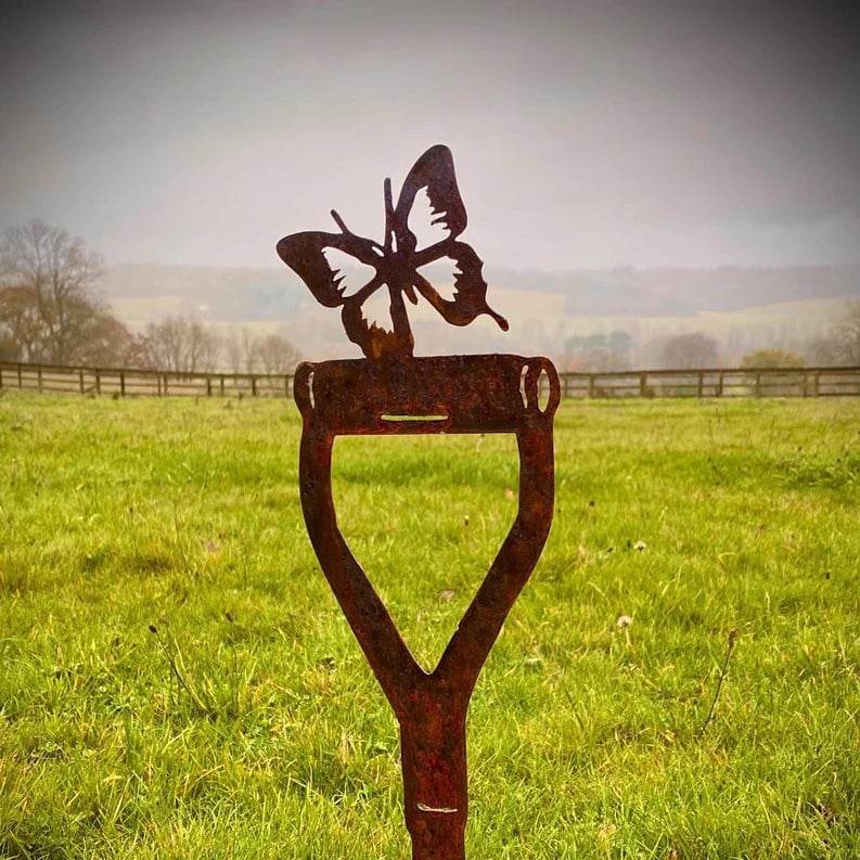Fork Shovel Spade Animal Art Metal Garden Stake