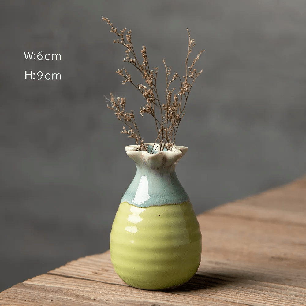💐Handmade Desktop Art Tiny Vase Decor