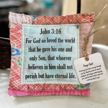 ✝️Prayer Quilt with cross inside