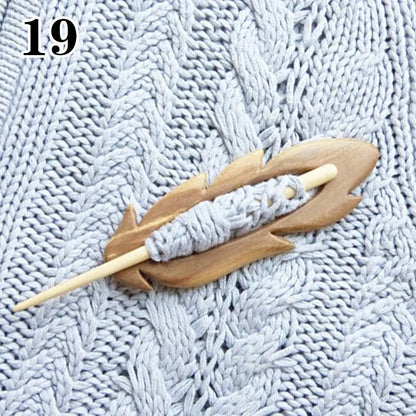 🔥Brooch pin with wooden animal pattern (sweater clip)