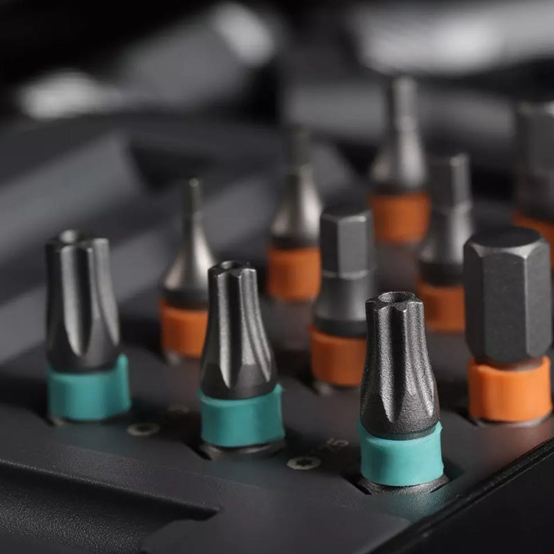 Versatile 24-in-1 Ratchet Screwdriver Set