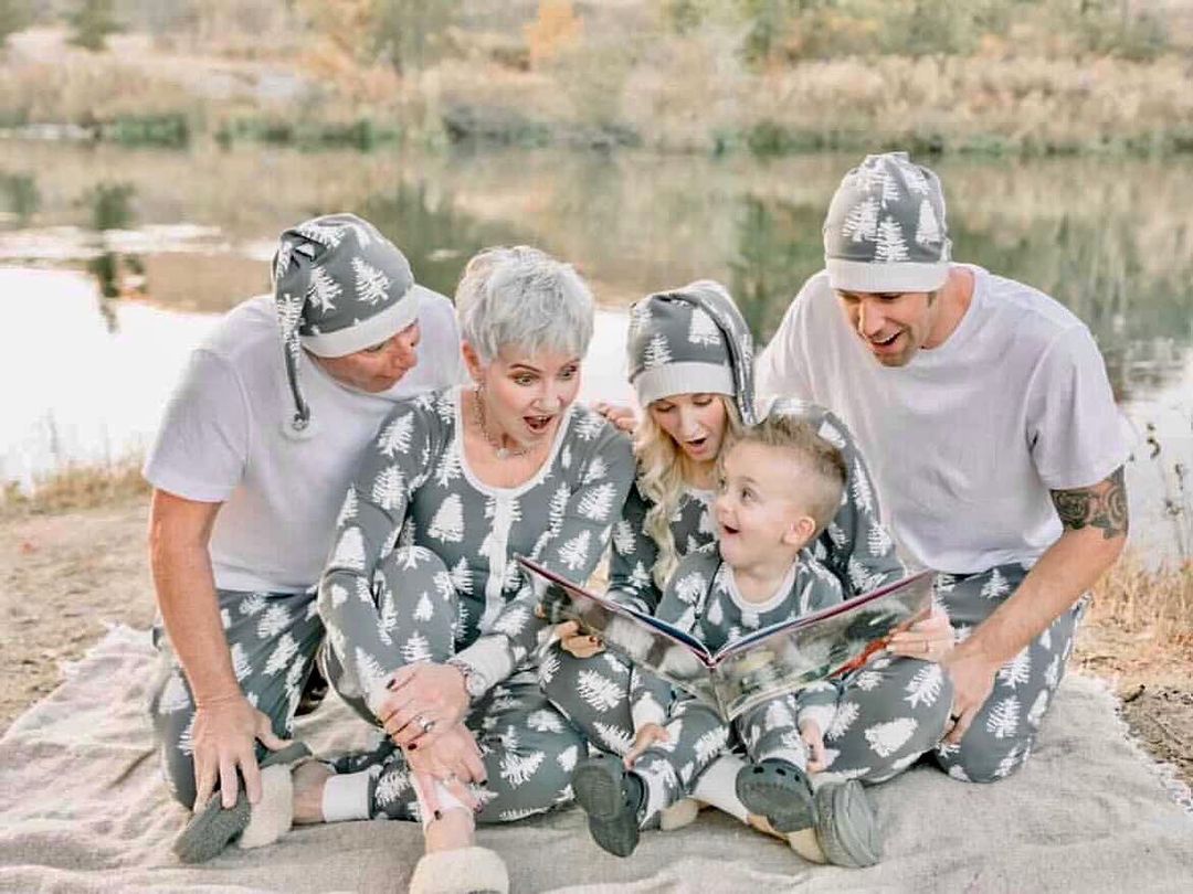 🔥Best Christmas Family Pajamas-Gray & White