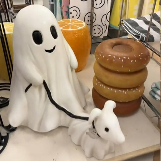 ✨2024 Ghost Walking Dog Statue 👻🔥（Buy more save more）
