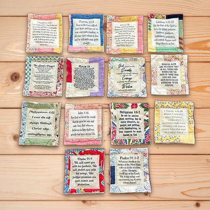 🎄Christmas Sales 49% 🎁-Prayer Quilt with cross inside