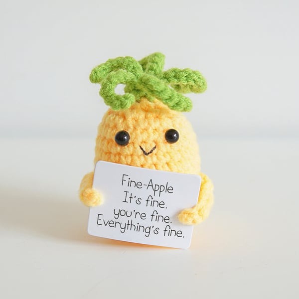 New Positive Energy Potato Hug Pocket Mini Handmade Plush Wool Knitting Doll with Card Funny Christams Gift Home Room Decoration