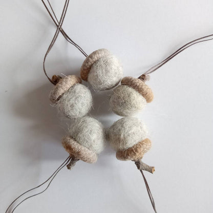 🤎Handmade Wool Felt Acorn Ornaments🌰