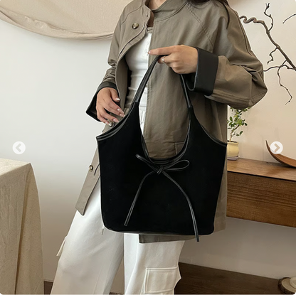 Women's Elegant Bow Decorated Shoulder Bag