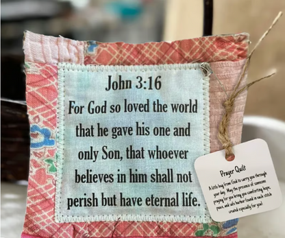 🎄Christmas Sales 49% 🎁-Prayer Quilt with cross inside
