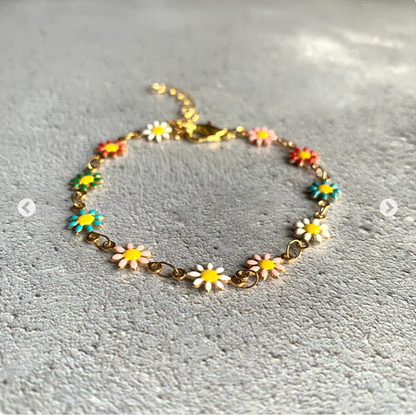 Daisy Bracelet and Necklace for Best Friends