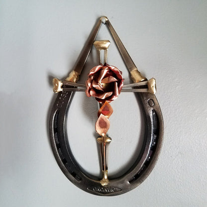 【🔥MOTHER'S DAY HOT SALE 50% OFF🔥】✝️Horseshoe Nail Cross Wall Decoration