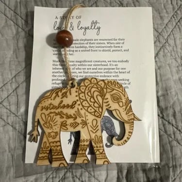 🔥HOT SALE 50% OFF - 🐘Friendship Gift • Sisterhood Elephant