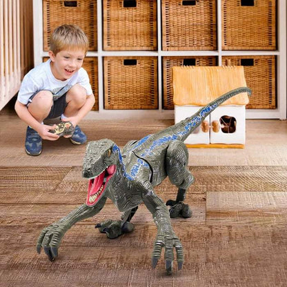 Realistic Remote Control Dinosaur (Buy 1 and get a 12-piece dinosaur kit)