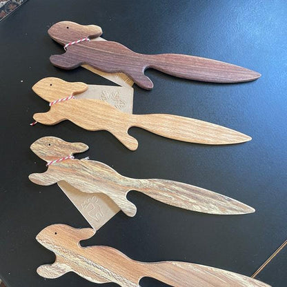 Wooden Squirrel Oven Rack Push/Pull Stick